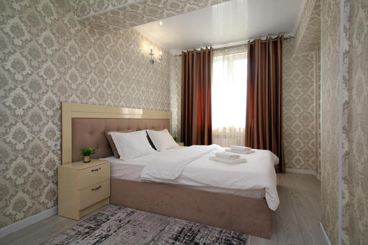 Your Home Away From Home 213 Almaty Exteriér fotografie