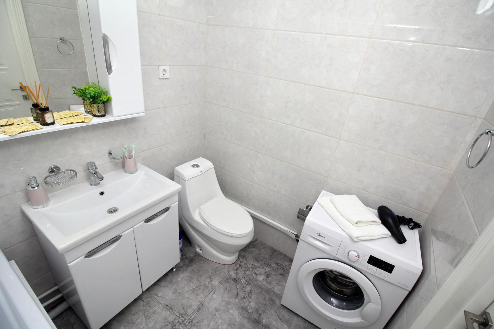 Your Home Away From Home 213 Almaty Exteriér fotografie